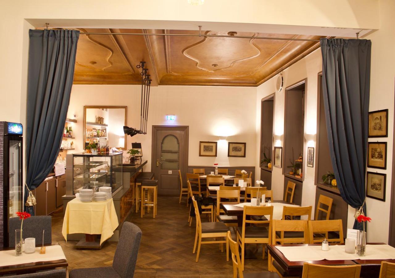 Cafe & Hotel Knoesel Heidelberg Dış mekan fotoğraf
