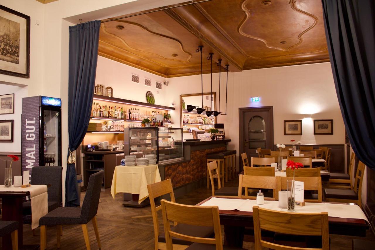 Cafe & Hotel Knoesel Heidelberg Dış mekan fotoğraf